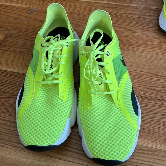 Nike SuperRep - Picture 2 of 3